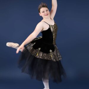 Package E: 5 Costumes